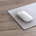 1746822548 incase modern mobile mouse – designed by microsoft – lightweight prec.jpg