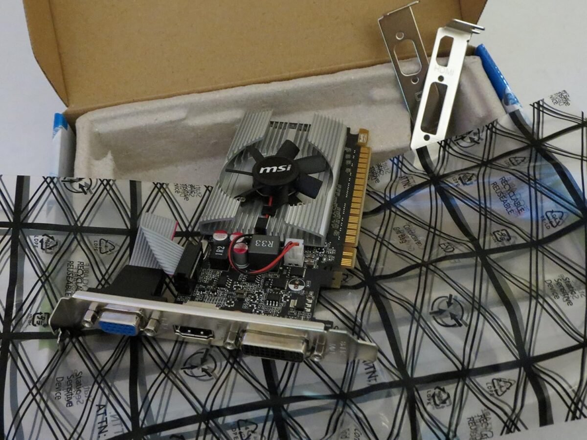 1746826671 msi geforce 210 1024 mb ddr3 pci express 2.0 graphics card md1gd3.jpg