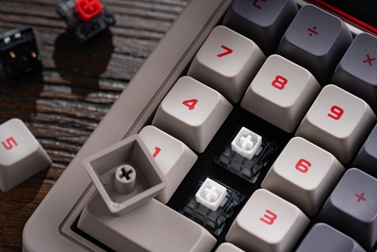 1747528501 8bitdo retro 18 mechanical numpad supports calculator mode bluetooth.jpg