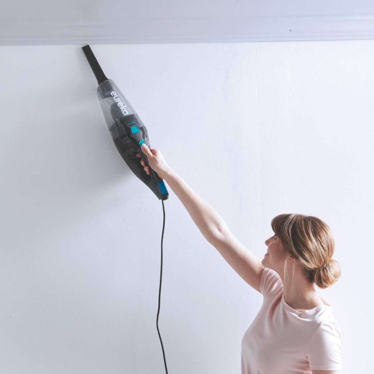 1747947726 eureka nes215a blaze 3 in 1 swivel handheld stick vacuum cleaner bl.jpg