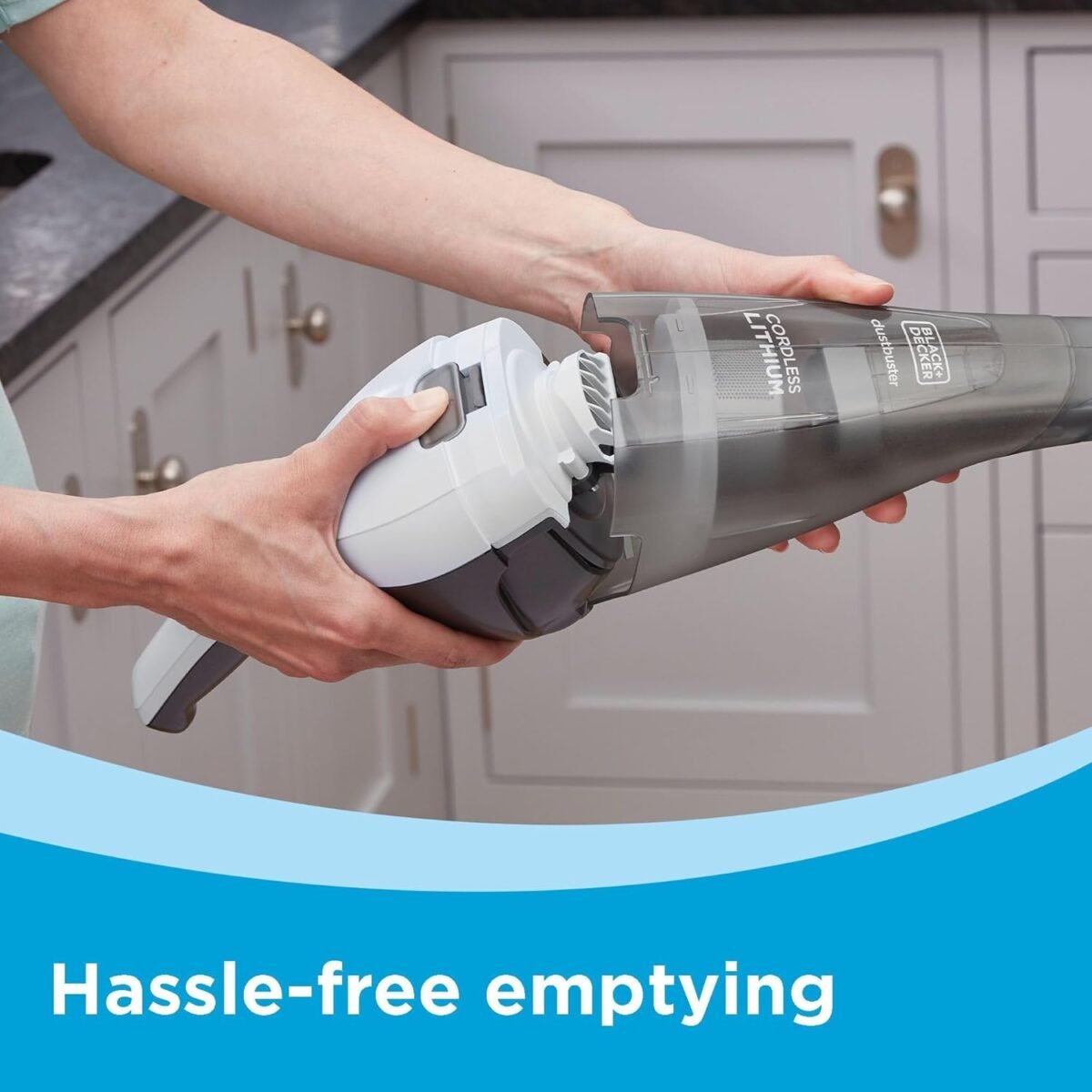 1748640556 blackdecker dustbuster quickclean cordless handheld vacuum hnvc215b1.jpg