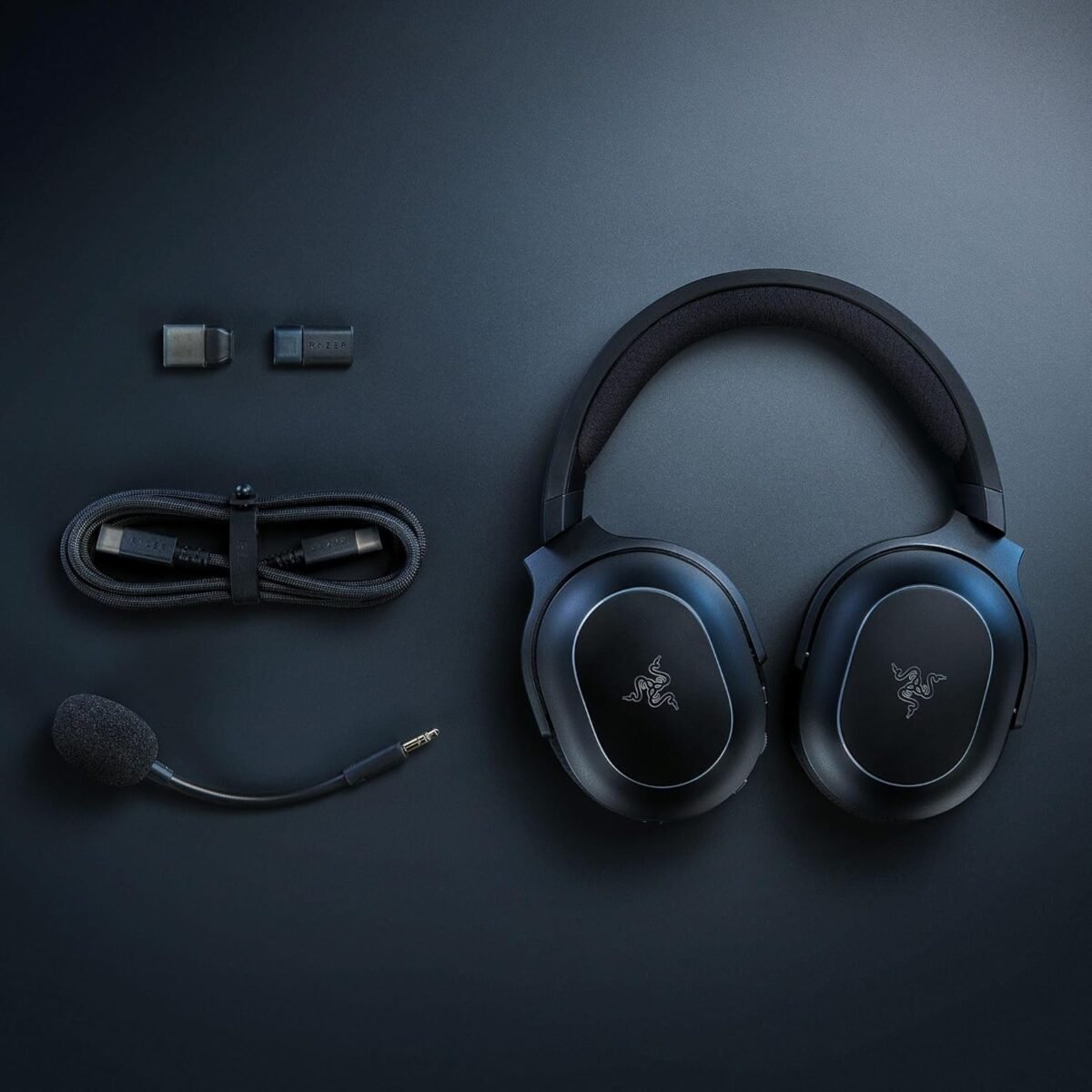 1749779444 razer barracuda x chroma wireless gaming headset 2.4ghz wireless bl.jpg