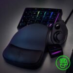 1750707249 razer tartarus v2 gaming keypad mecha membrane key switches one han.jpg