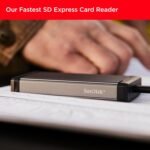 1752804273 sandisk pro reader sd express dual card usb 3.2 gen 2 reader sddr a4.jpg