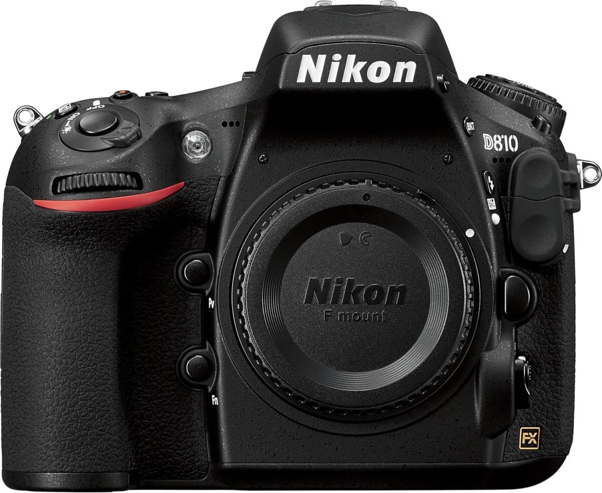 Nikon d810 fx format digital slr camera body.jpg