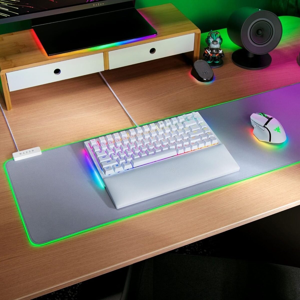 1757831302 razer blackwidow v4 75 mechanical gaming keyboard hot swappable desi.jpg